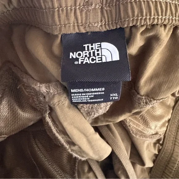 The North Face Olive Green Hiking Shorts SZ XXL - Picture 4 of 4